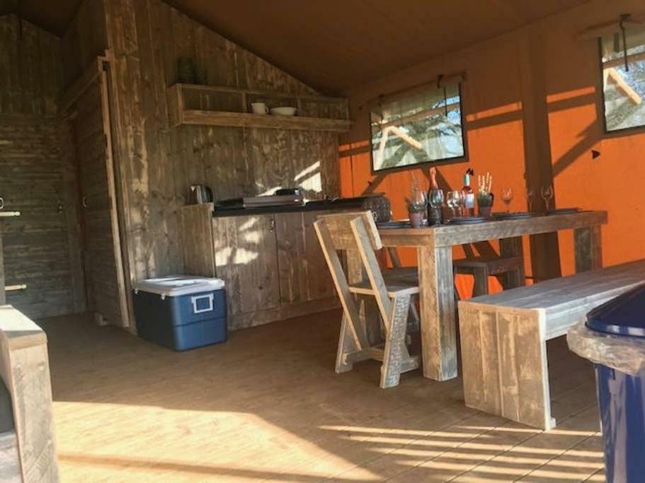 Lapwing Safari Tent Cheltenham Zewnętrze zdjęcie