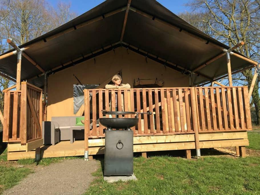 Lapwing Safari Tent Cheltenham Zewnętrze zdjęcie